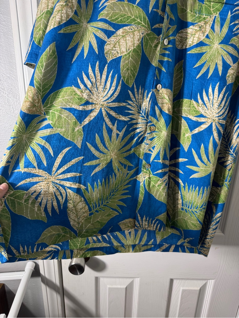 Tori Richard Hawaii Cotton Lawn Aloha Shirt Menās Large Blue Palm Print Made USA - Picture 9 of 9